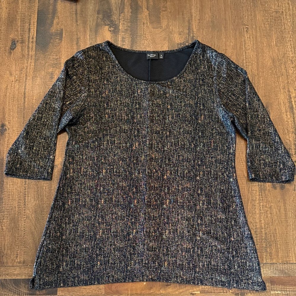 La Vanya Elegant Black and Gold Women's Blouse
